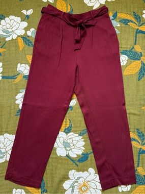 Forever 21 cropped work pants